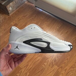 Jordan 11.5m Luka 3 TB (Black and White)